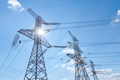 Do rozvoje přenosové soustavy bude státní ČEPS v nejbližších deseti letech investovat zhruba 84 miliard korun. Foto: Pixabay
