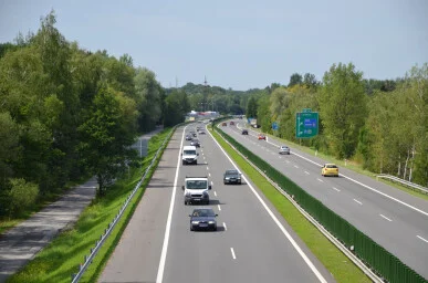 Řidiči, kolony, dálnice. Foto: Pixabay