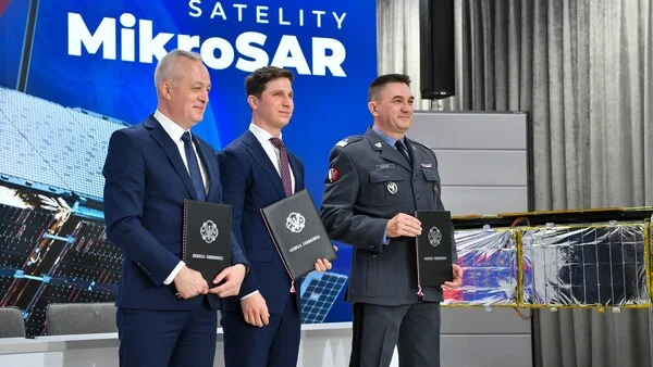 podpis kontraktu