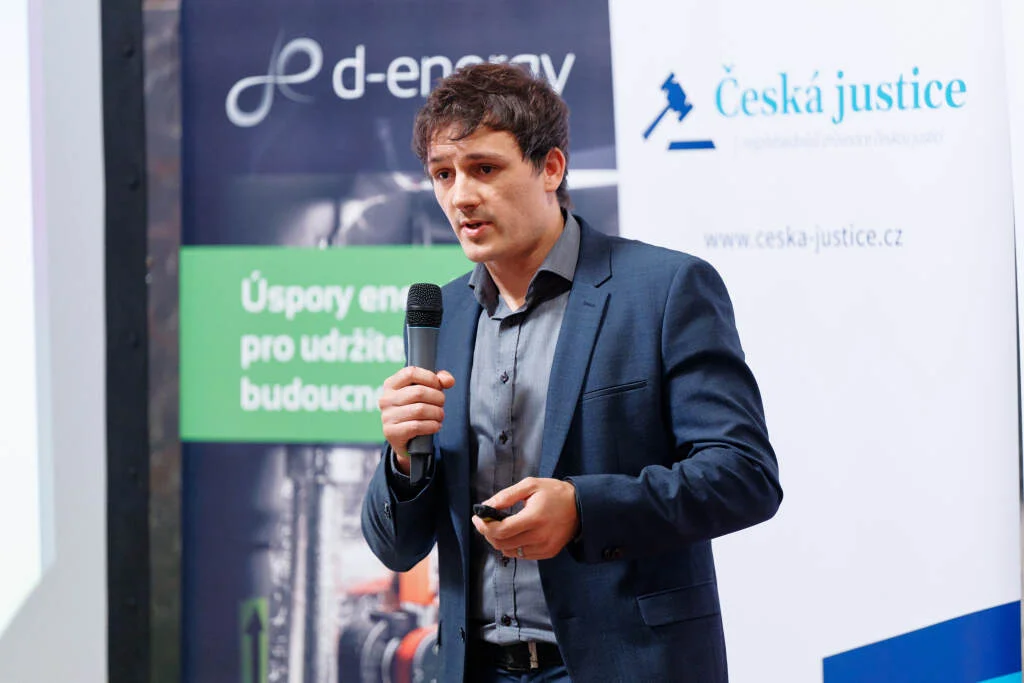 muž prezentace
