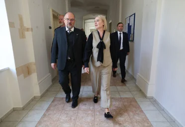 Ministryně, žena, muž