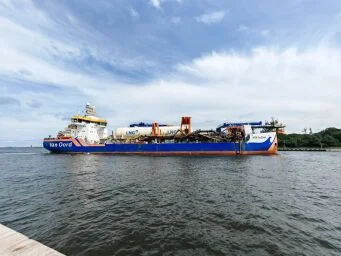 loď LNG