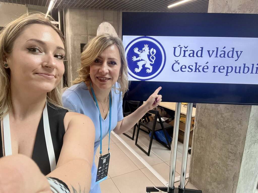 ženy úřad