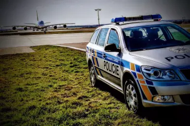 policie letiště