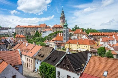 Město