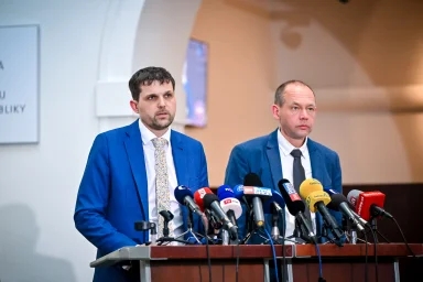 ministři Hladík a Kulhánek