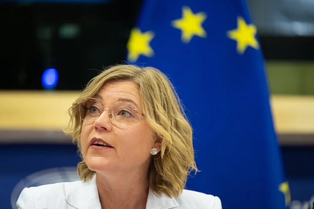 Evropská komisařka pro technickou suverenitu, bezpečnost a demokracii Henna Virkkunenová