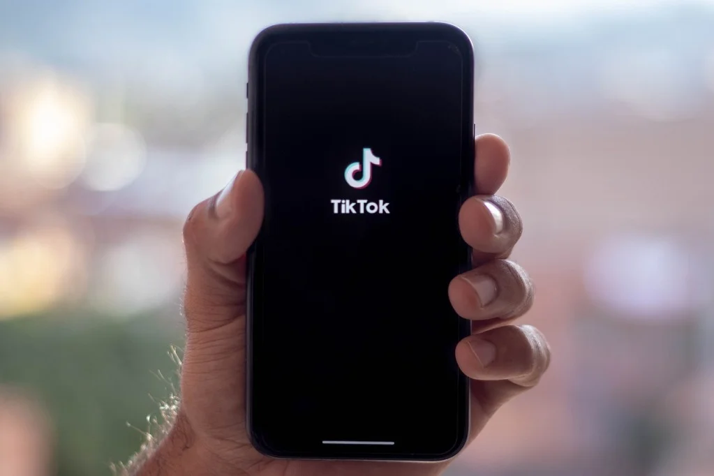 TikTok telefon