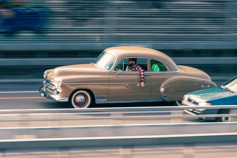 auto se spalovacím motorem