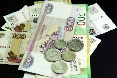 ruble mince bankovky