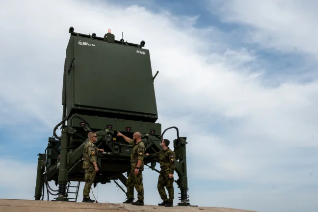 radar letadla rakety