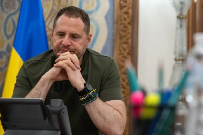 prezident "pravá ruka"