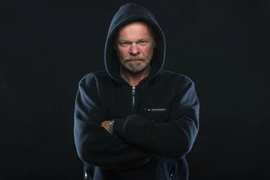 muži a fyzické násilí