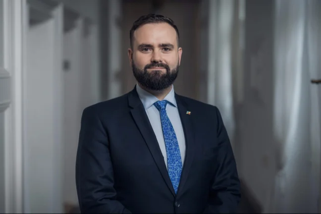 politik předseda výboru