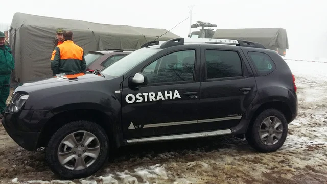 ostraha armádní objekty