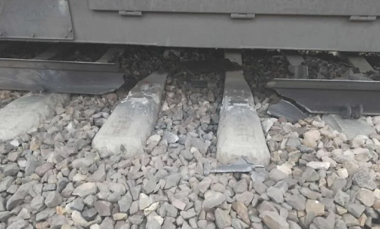 Sabotáž na polské železnici: Tusk potvrdil výbuch na trati Varšava–Lublin