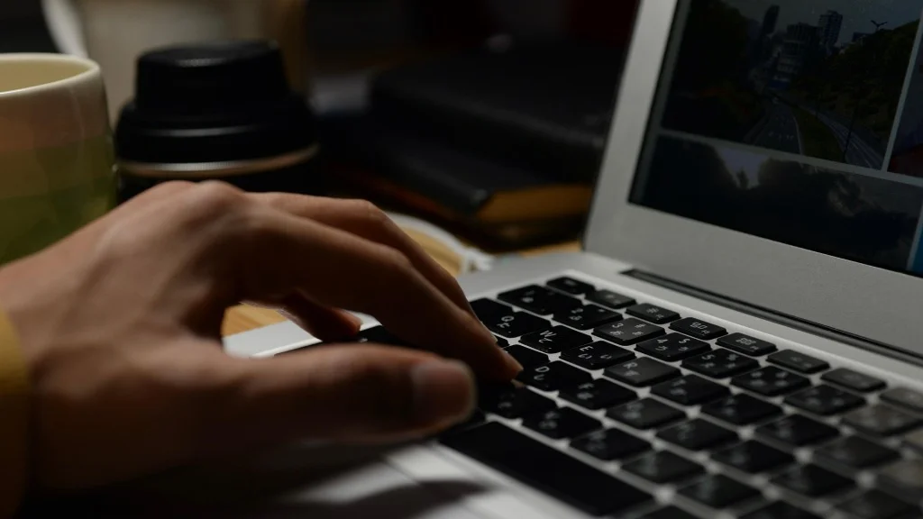 VZP podvedli lidé předních světových hráčů v IT. Jakou roli hrálo CISCO a HP?