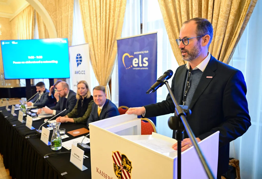 Brusel jako obětní beránek. Přidáme si povinnosti a pak se divíme