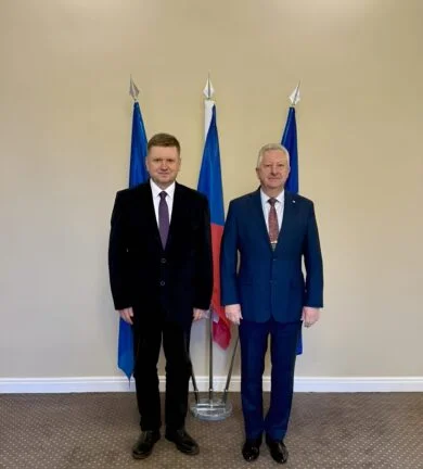 náměstek a ministr