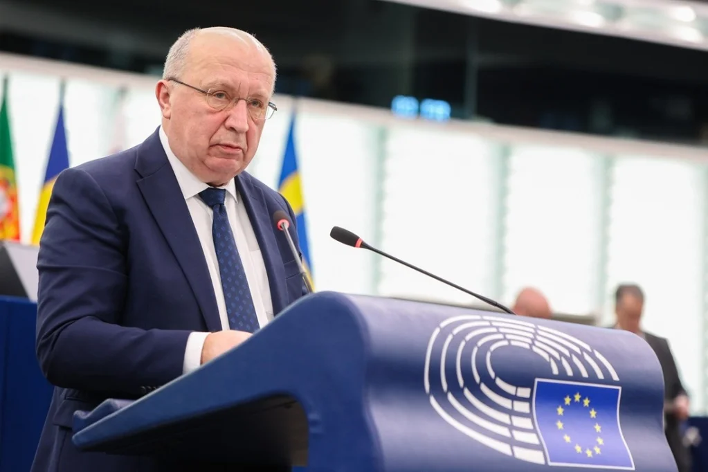 evropský komisař pro obranu Andrius Kubilius