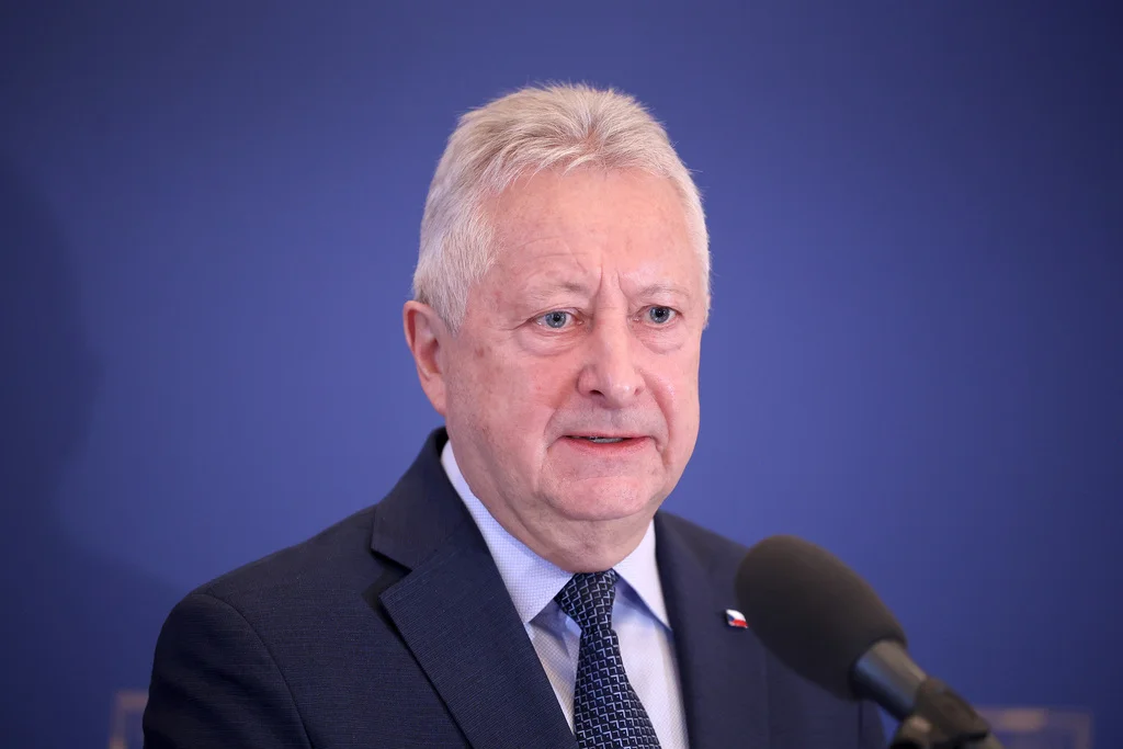 ministr mikrofon