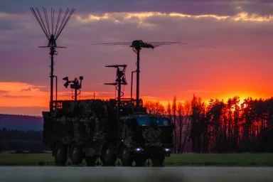 vojáci spojení velké cvičení