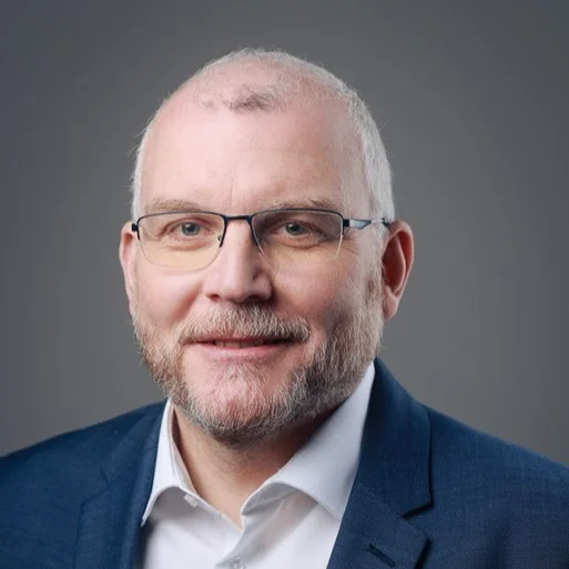 manažer státní firma