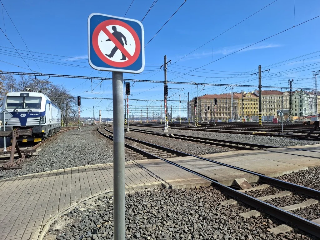 Dráty, elektrifikace