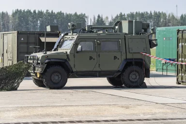 vojáci cvičení vůz IVECO