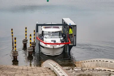 Lodě