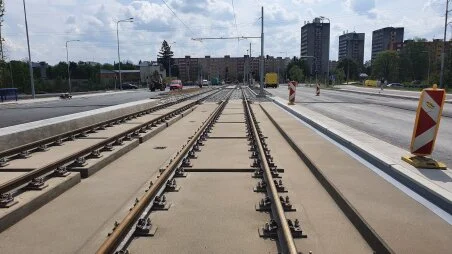 Trať