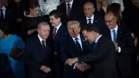 politici summit NATO Turecko
