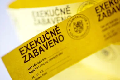 exekuce štítek