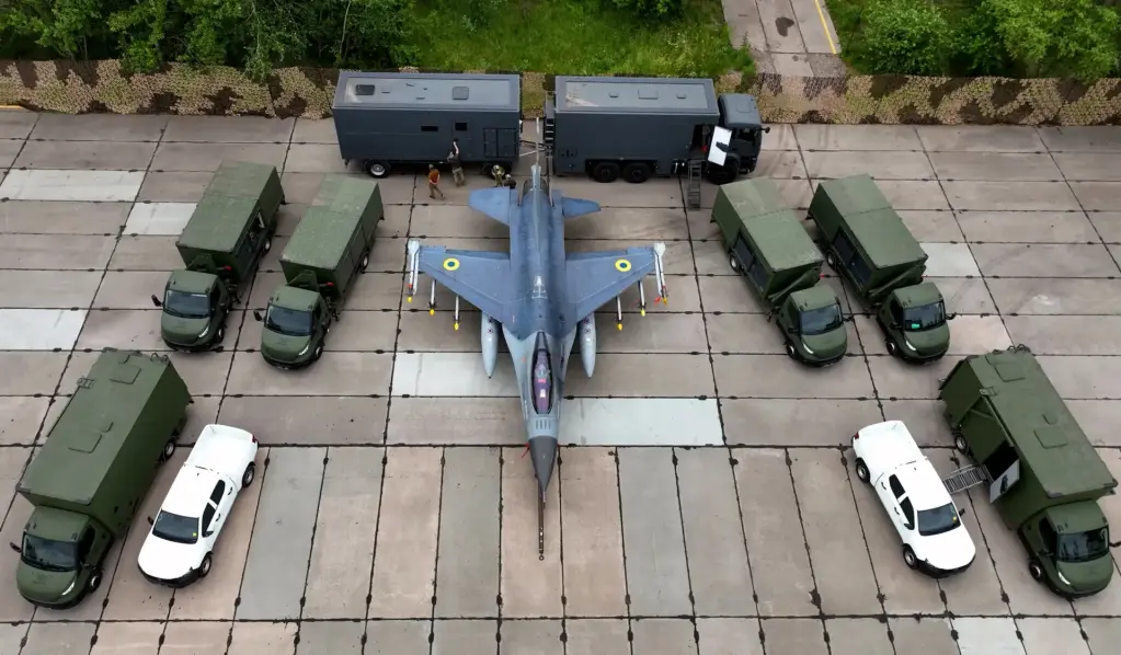 stíhačka F-16 vozy