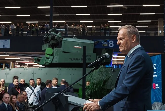premiér projev
