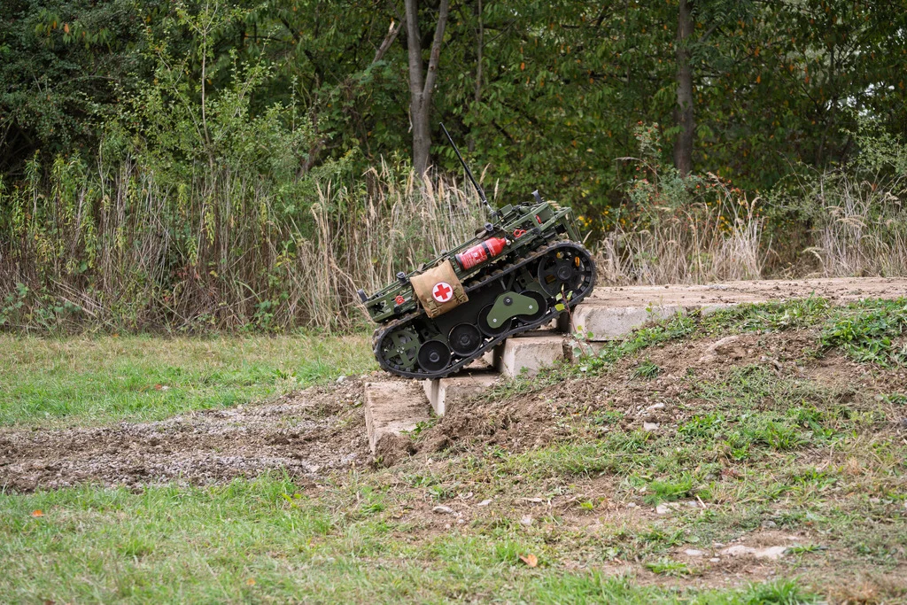pozemní drony UGV armáda