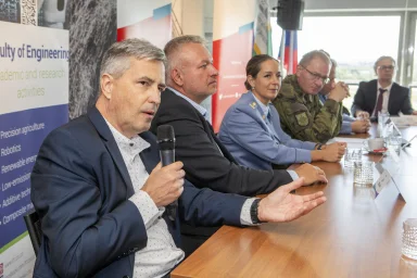 vědec konference