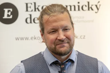 AI věda armáda konference řečník