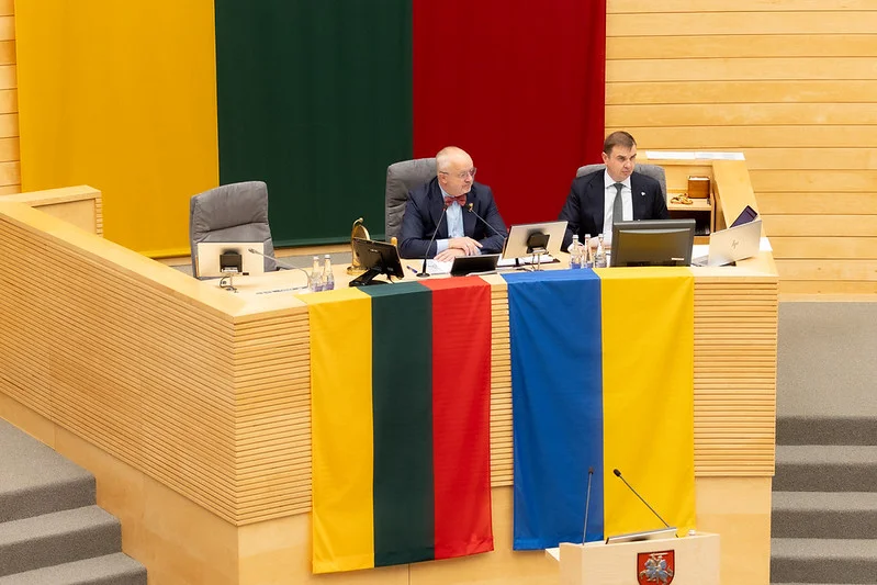 předsedající Parlament