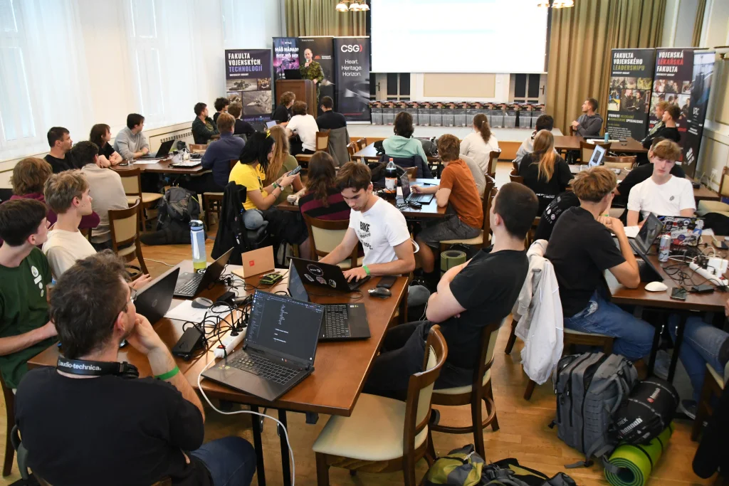 hackaton armáda středoškoláci