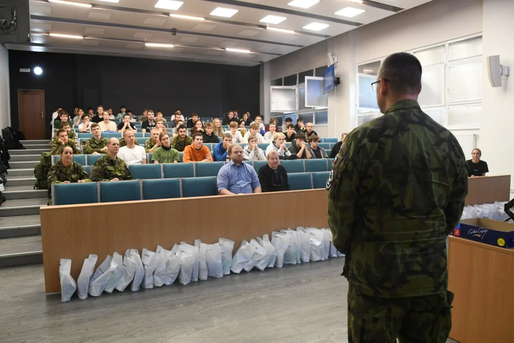 hackathon středoškoláci