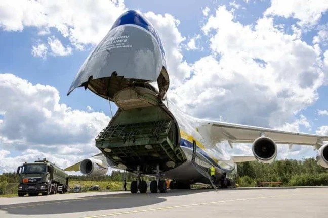 nákladní letoun cvičení NATO