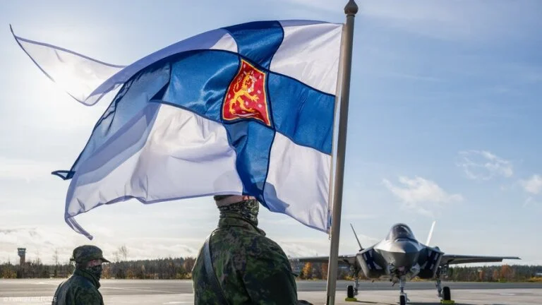 F-35 Finsko voják prapor