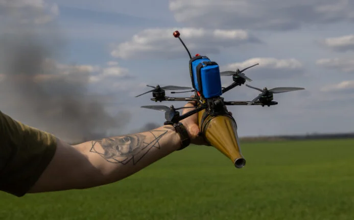 útočný dron