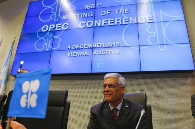 Zasedání OPEC: Omezení těžby nepřijde, ropa bude levná i nadále