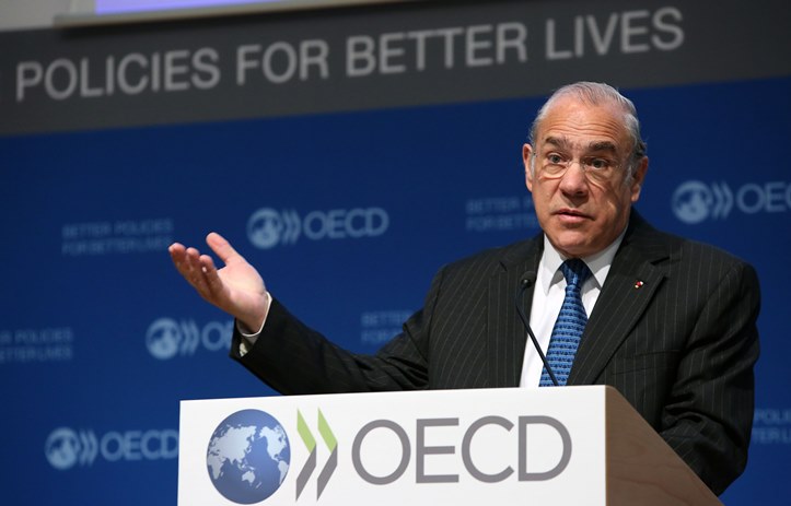 Angel Gurría (OECD): Evropa postupně ožívá, i když si stále nese dědictví krize