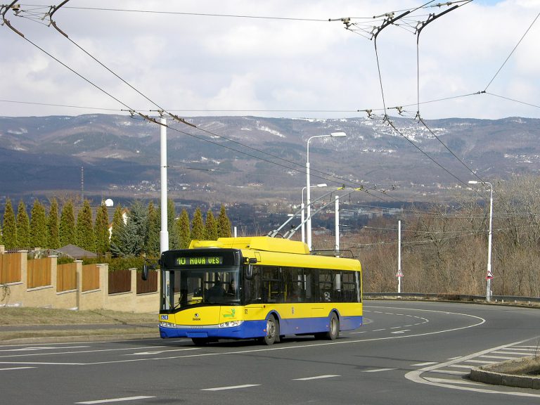 Městské dopravní podniky sčítají ztráty a úbytky cestujících za loňský rok. Pro letošek omezí investice