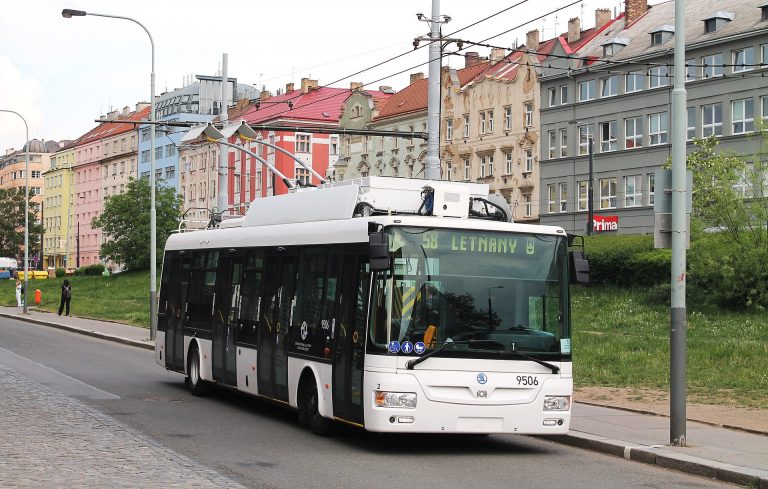 Pražský dopravní podnik chystá elektrifikaci  autobusových linek i stavbu tramvajové trati