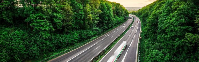 Logistici z Raben Group uzavřeli se sedmi bankami úvěr spojený s udržitelností. Slíbili snížení emisí