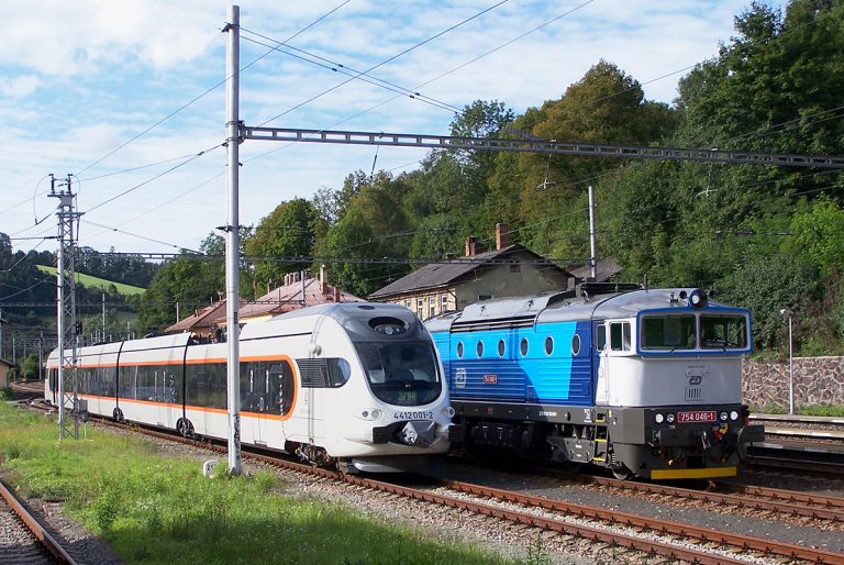 Sanace nestabilního náspu mezi Březovou a Svitavami si vyžádá v létě nepřetržitou výluku